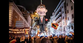 Sánchez declara que el muñeco de su figura apaleado una Nochevieja en Ferraz fue una "apelación directa" a su "muerte"