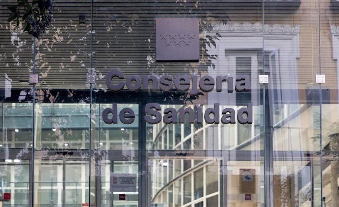 Archivo - Fachada de la Consejería de Sanidad de la Comunidad de Madrid