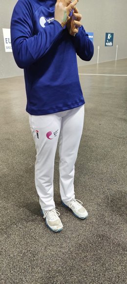 Andrazko marka berriko galtzak