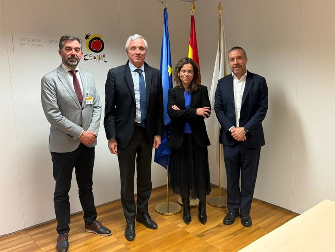 Las agencias se reúnen con el Gobierno para valorar la afectación de la crisis de Oriente Medio en el sector.