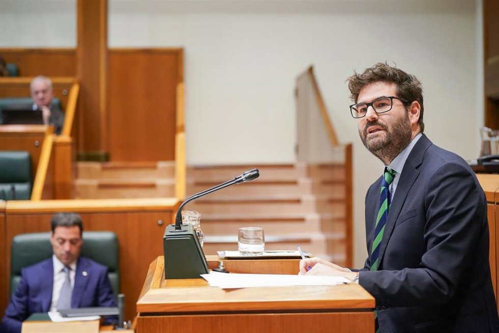 Archivo - El parlamentario del PP Álvaro Gotxi