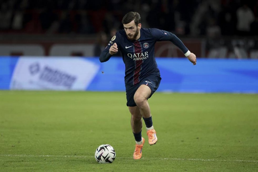 Archivo - El jugador del PSG Khvicha Kvaratskhelia.