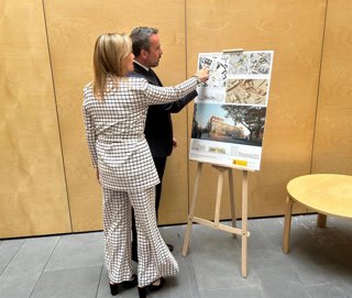 Archivo - El secretario de Estado de Justicia, Manuel Olmedo, y la directora general de Innovación del Ministerio, Sofía Puente.