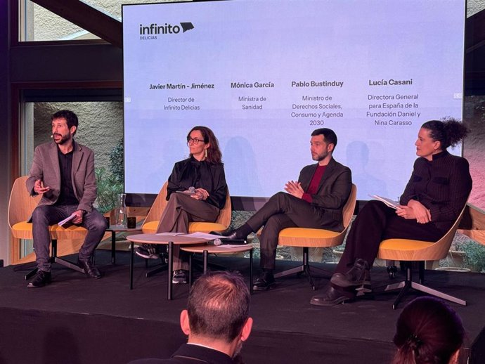 Pablo Bustinduy recuerda que todos los colegios deberán adaptarse al RD sobre alimentación saludable "en abril"