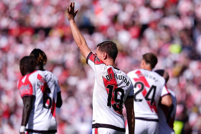 Jorge de Frutos of Rayo Vallecano celebrates a goal during the Spanish League, LaLiga EA Sports, football match played between Rayo Vallecano and Athletic Club de Bilbao at Estadio de Vallecas on February 28, 2026, in Madrid, Spain.