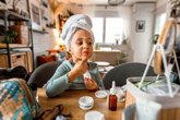 Foto: Skincare en niñas: ¿cuidado de la piel o moda con riesgos?