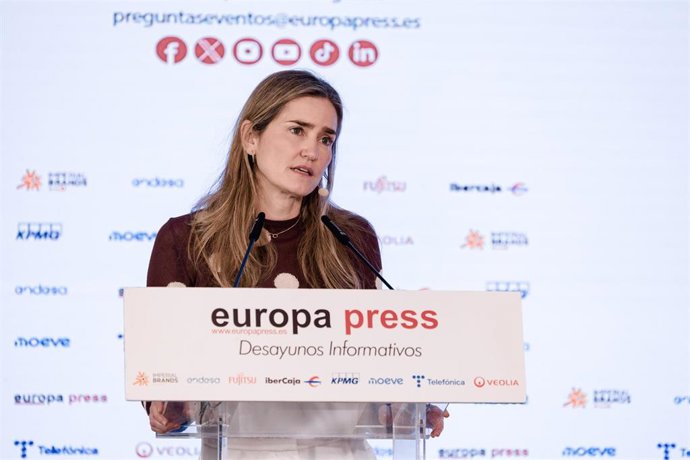 La vicepresidenta tercera y ministra de Transición Ecológica y Reto Demográfico, Sara Aagesen, durante un desayuno informativo de Europa Press, Hotel Rosewood Villa Magna, a 11 de marzo de 2026, en Madrid (España).