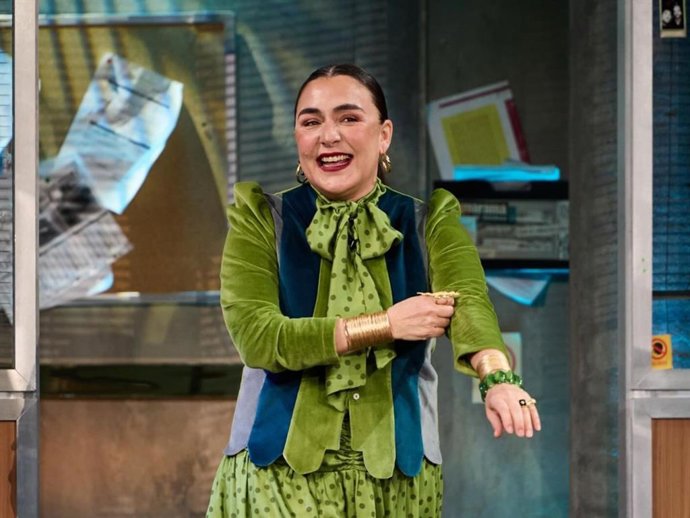 Candela Peña visita 'La Revuelta'