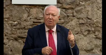 Moratinos pide "intervenir cuanto antes" contra el discurso del odio que "se está extendiendo como un fuego salvaje"