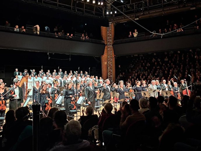 Archivo - Ariane Matiakh, primera mujer en dirigir al Orfeón Donostiarra en sus 127 años de historia