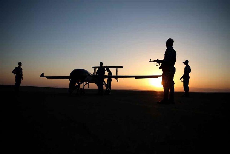 Archivo - Drones operados por el Ejército de Irán.