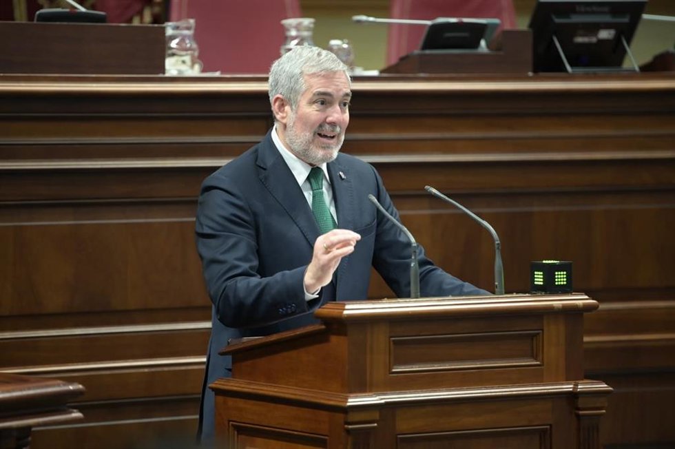 El presidente de Canarias, Fernando Clavijo, en la segunda jornada del 'Debate sobre el Estado de la Nacionalidad'