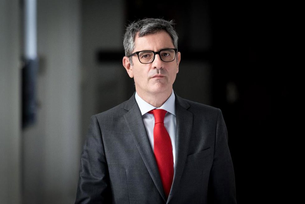 El ministro de Presidencia, Justicia y Relaciones con las Cortes, Félix Bolaños, a su llegada a la comparecencia ante los medios de comunicación tras reunirse con la fiscal general del Estado, Teresa Peramato, a 11 de marzo de 2026, en Madrid (España). 