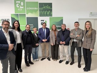 Representantes del PP con ATA Andalucía.