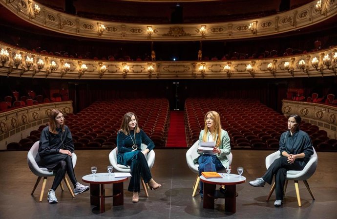 Dansa València reivindica "el derecho a la belleza" con 37 propuestas que transitan de "la fragilidad a la esperanza"