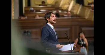 Urtasun dice que el Gobierno va a vigilar que grandes empresas "no se lucren gracias a la guerra"