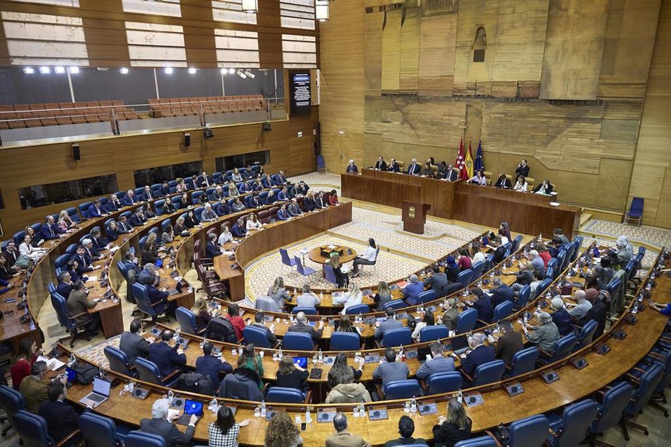 Archivo - Imagen de archivo del hemiciclo de la Asamblea de Madrid