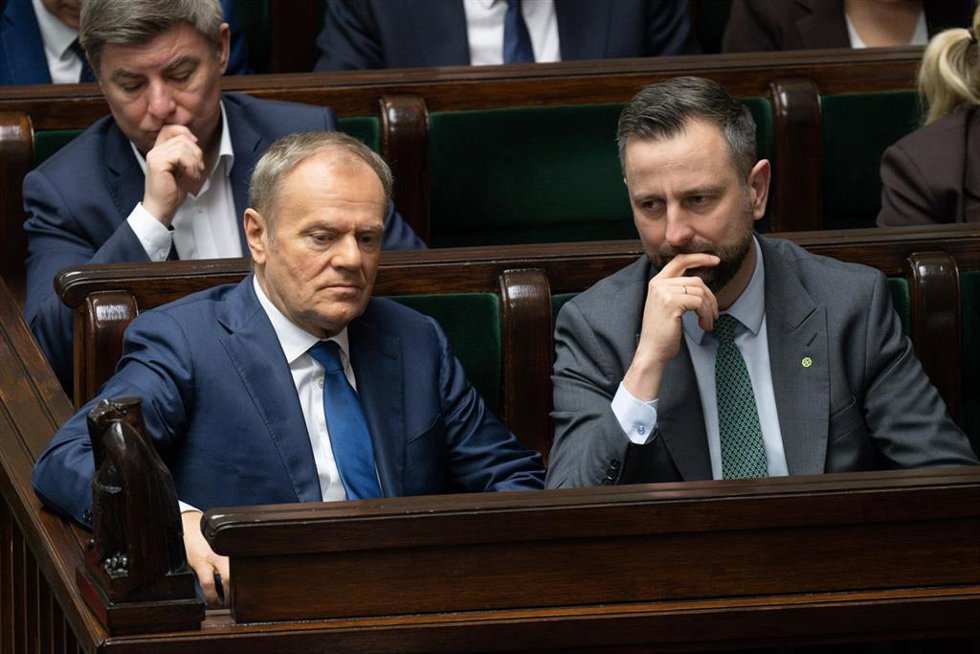 El primer ministro placo, Donald Tusk, y el ministro de Defensa, Wladyslaw Kosiniak-Kamysz.