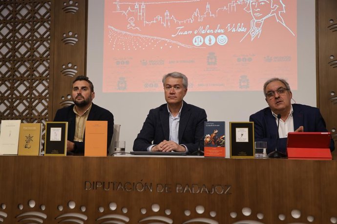Presentación de los finalistas del V Premio Nacional de Poesía 'Meléndez Valdés'.