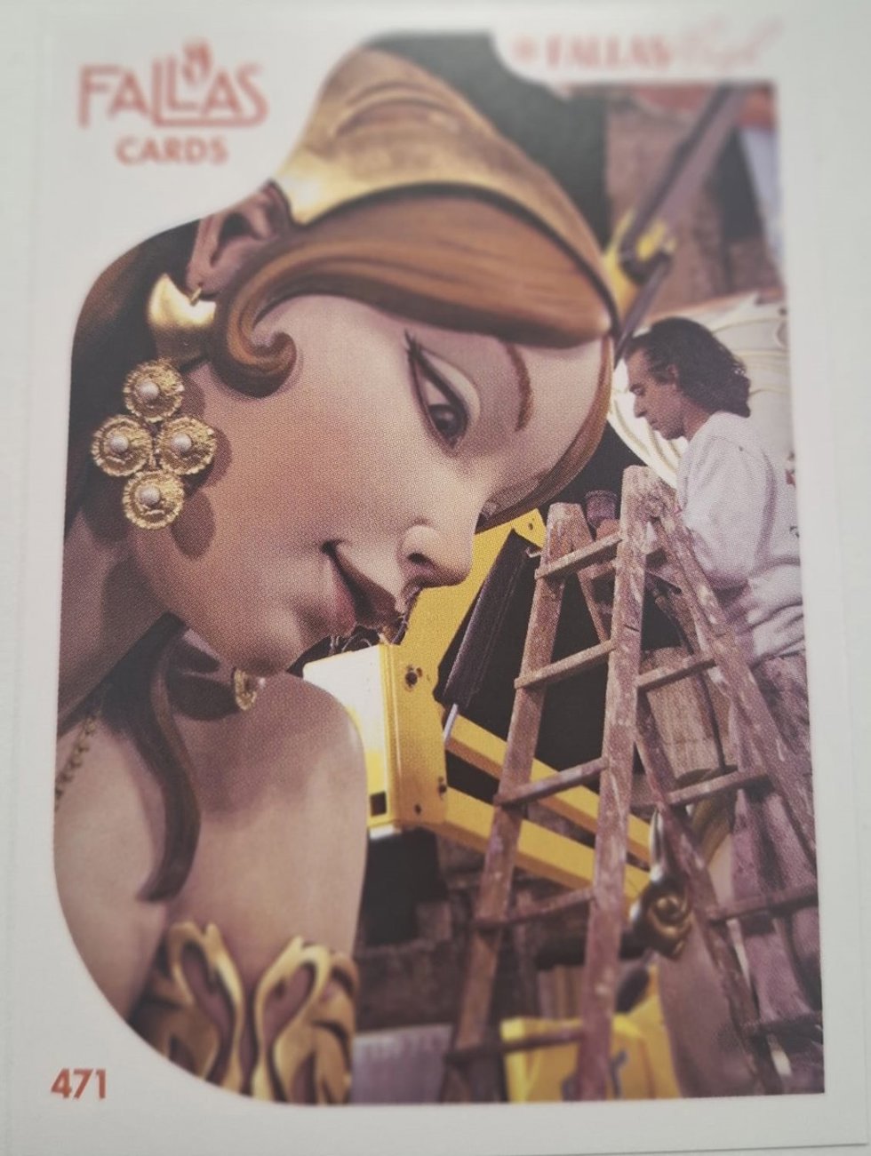 FallasCard, el primer coleccionable de cromos dedicado a las Fallas,  lanzará este año una nueva edición que sumará secciones y una app para coleccionistas.