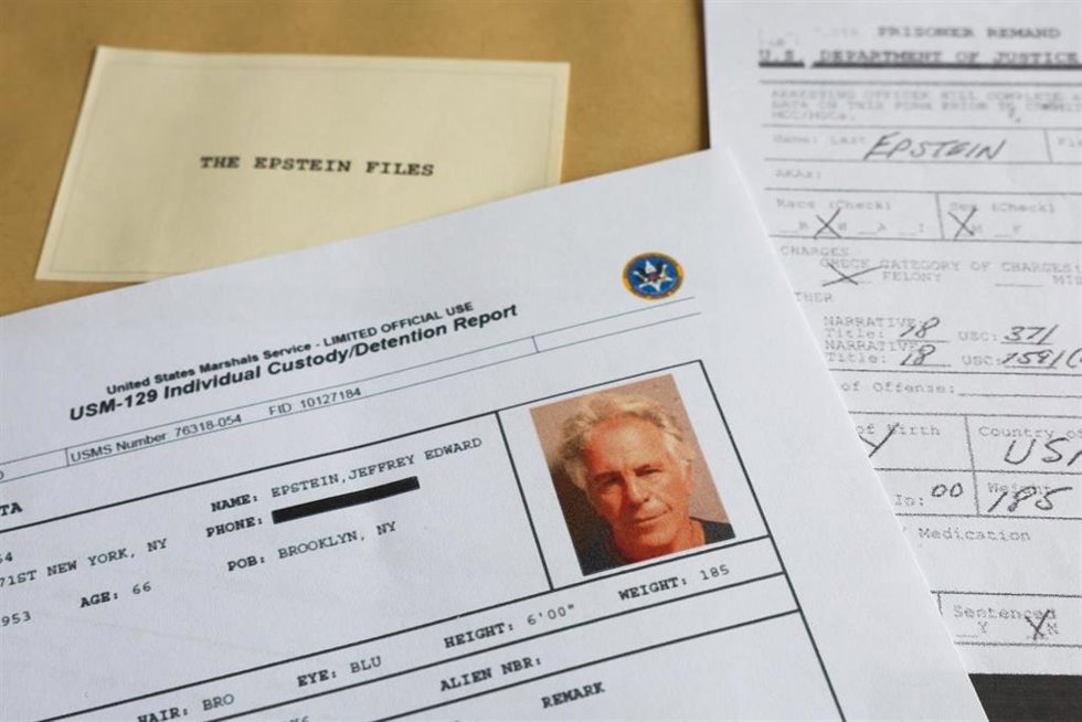 Los archivos relacionados con el delincuente sexual convicto Jeffrey Epstein