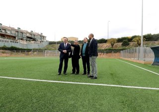 Visita de Toni Pérez (i) a Aspe (Alicante)