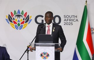Archivo - El ministro de Exteriores de Sudáfrica, Ronald Lamola