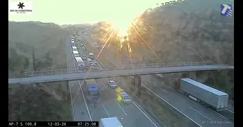 Dos carriles cortados en la AP-7 en Sant Celoni (Barcelona) en sentido Tarragona por accidente