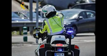 Un accidente múltiple pero sin heridos corta un carril de la A-67 a la altura de Piélagos