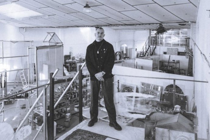 Gonzalo Borondo presenta "Redentora", una instalación que dialoga con la memoria de Matadero