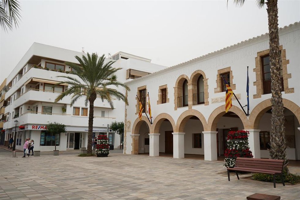 Santa Eulria impone una sanción de 177.000 euros a la propietaria de una vivienda turística ilegal