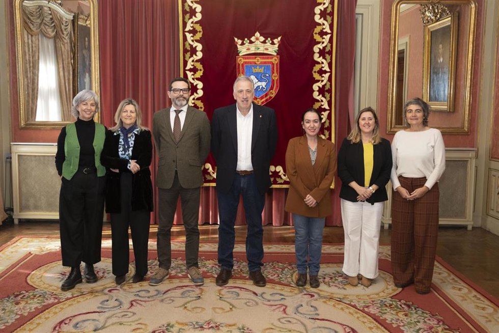 Firma del convenio.