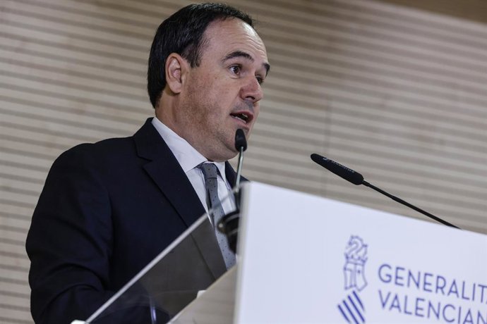 Archivo - El presidente de la Generalitat valenciana, Juanfran Pérez Llorca, en una imagen de archivo