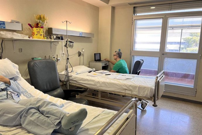 ASFACUME traslada al Ministerio de Sanidad su preocupación por el cuestionamiento de firmas médicas