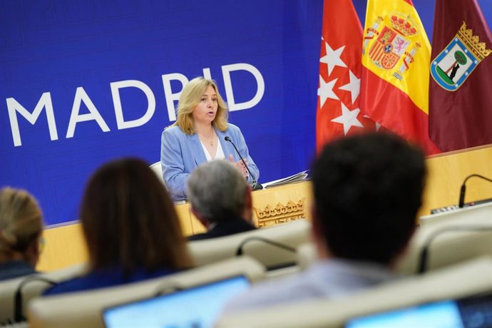 Archivo - La vicealcaldesa y portavoz municipal, Inma Sanz, en rueda de prensa posterior a la Junta de Gobierno