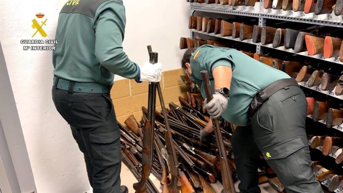 Armas destruidas por la Guardia Civil de Huelva.