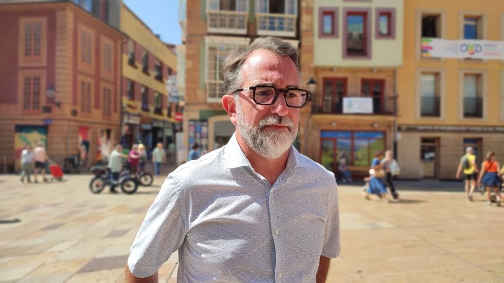 Archivo - El concejal del PSOE de Oviedo Juan Álvarez Areces