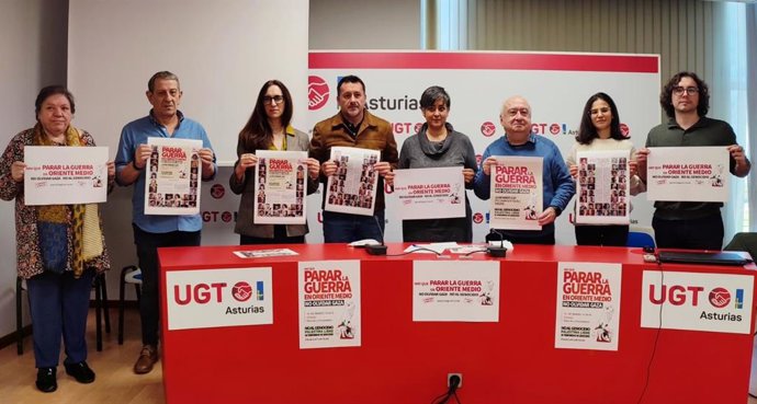 Plataforma 'parar la guerra' en Asturias.