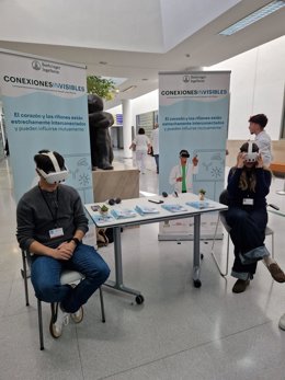 El Hospital de Manacor conciencia sobre la enfermedad renal crónica a través de la realidad virtual