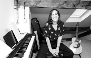 Archivo - Aranzazu Calleja musikagileak jasoko du Bilboko 32. FANT zinemaldiaren Ohorezko FANT Saria