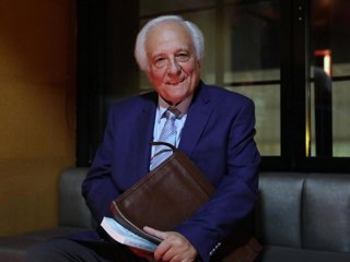 Almeida traslada el pésame a los allegados del "maestro de cronistas" Raúl del Pozo