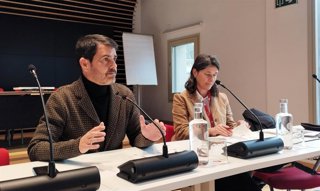 Castells y Guerrero en rueda de prensa este jueves.