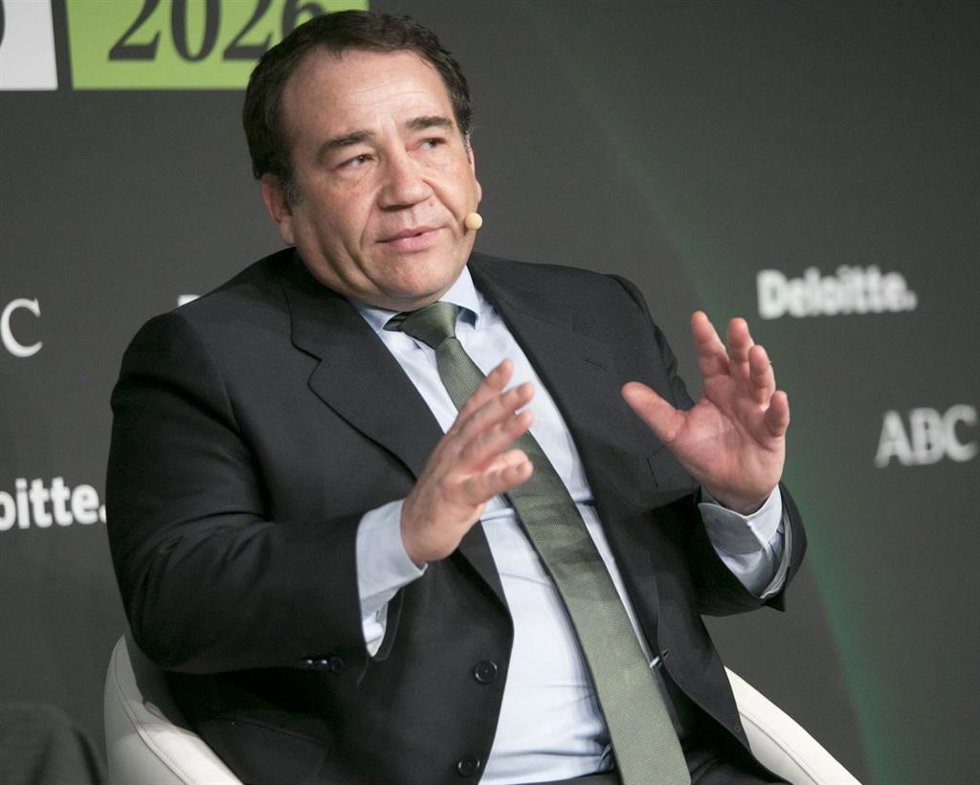 El presidente del ICO, Manuel Illueca, durante su intervención en el 32 Encuentro Financiero organizado por Deloitte y ABC, el 12 de marzo de 2026.