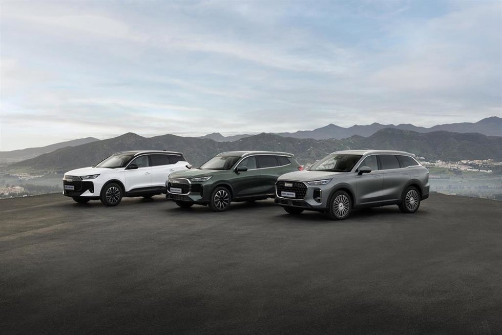 Archivo - Gama PHEV de Ebro