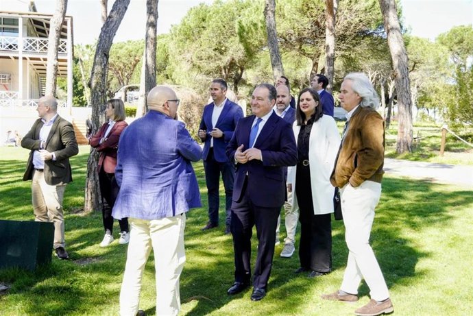 Presentación del plan de acción para reforzar la promoción de la oferta de golf de la provincia de Huelva en mercados internacionales.