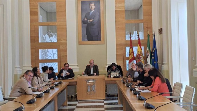 Comisión de Urbanismo, Patrimonio y Contratación celebrada este jueves en el Ayuntamiento de Cáceres
