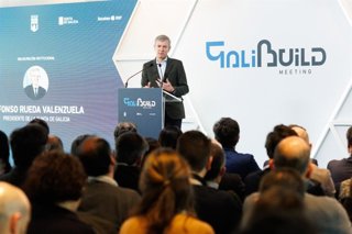 Rueda interviene en el acto.