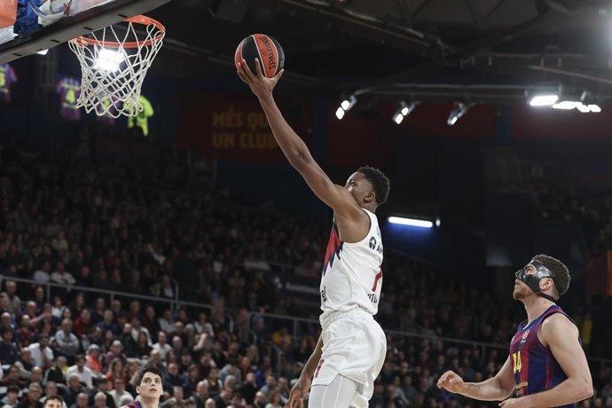 Archivo - Mamadi Diakite durante un partido del Kosner Baskonia
