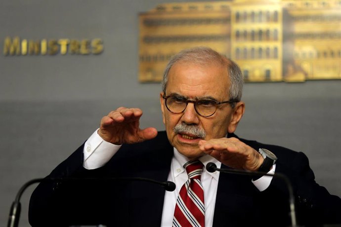 Archivo - El primer ministro libanés, Nawaf Salam 