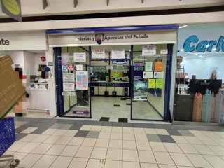 Archivo - Imagen de archivo de una administración de Loterías